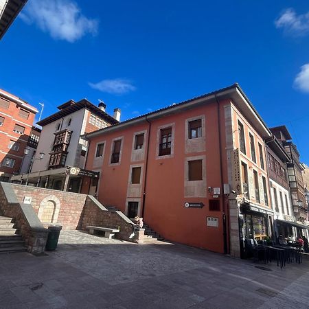Apartamentosarturo Llanes Laplaza Atico Centrico エクステリア 写真