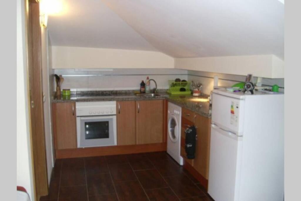 Apartamentosarturo Llanes Laplaza Atico Centrico エクステリア 写真