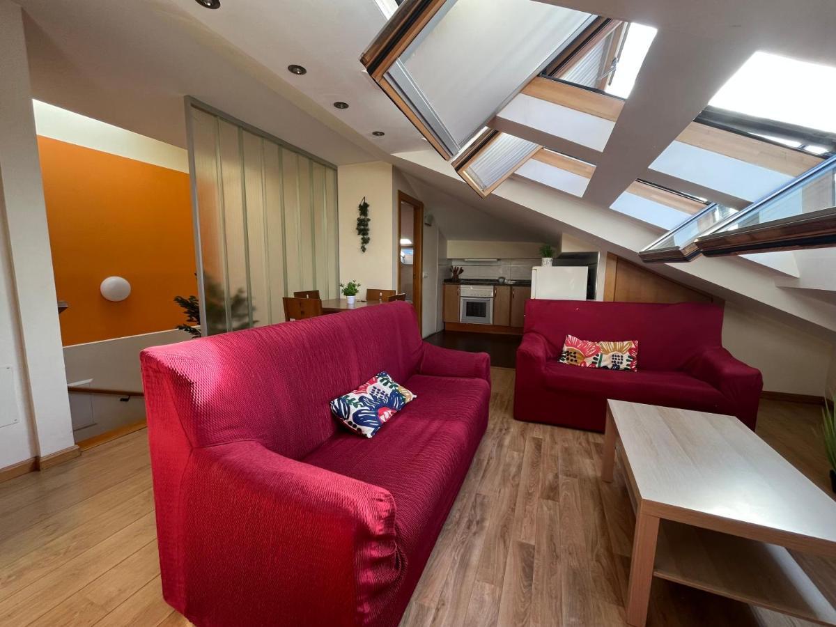 Apartamentosarturo Llanes Laplaza Atico Centrico エクステリア 写真