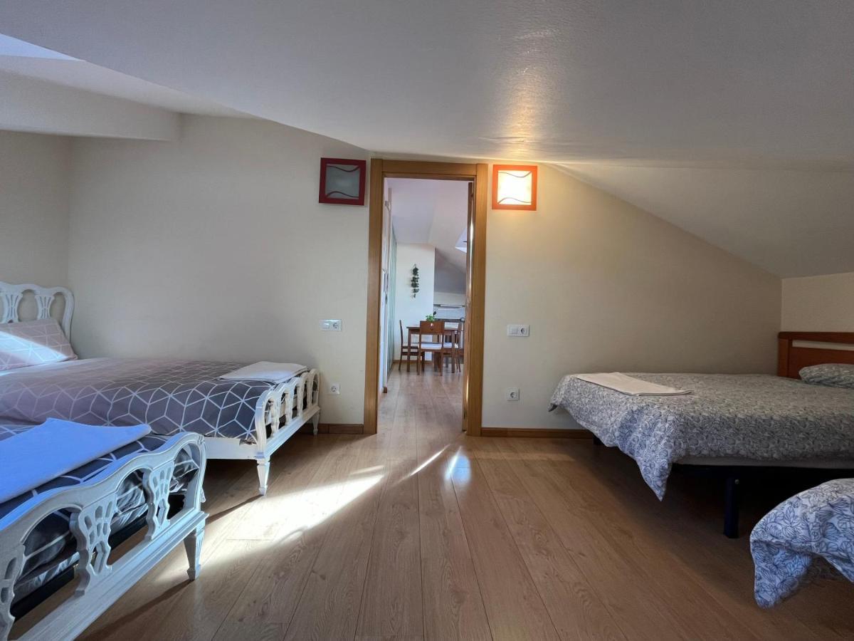 Apartamentosarturo Llanes Laplaza Atico Centrico エクステリア 写真
