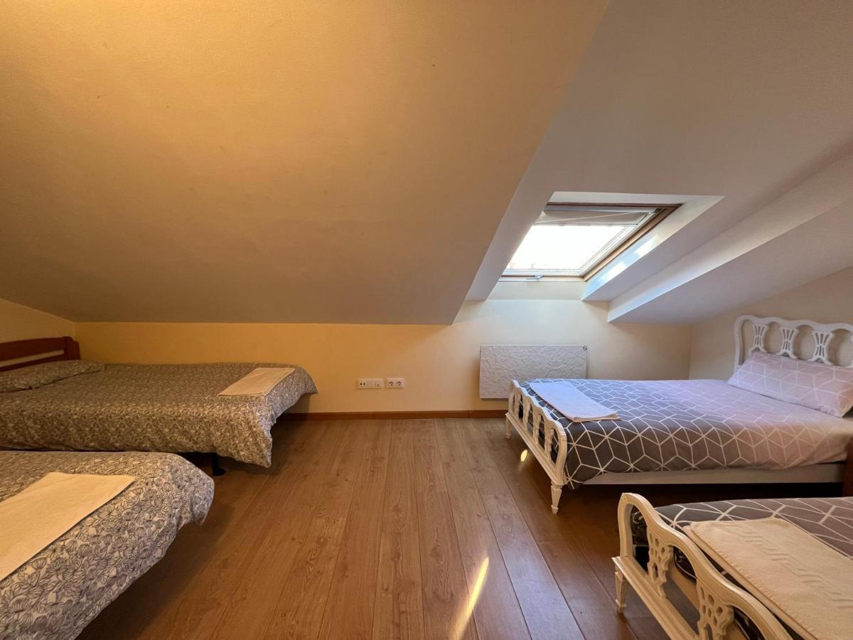 Apartamentosarturo Llanes Laplaza Atico Centrico エクステリア 写真